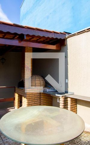 Casa à venda com 167m², 3 quartos e 3 vagas Casa à venda com 167m², 3 quartos e 3 vagasEspaço gourmet