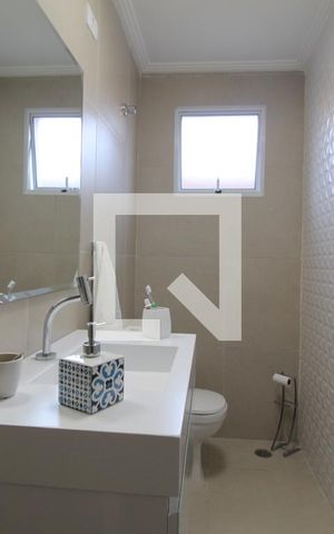 Casa à venda com 196m², 3 quartos e 4 vagasLavabo