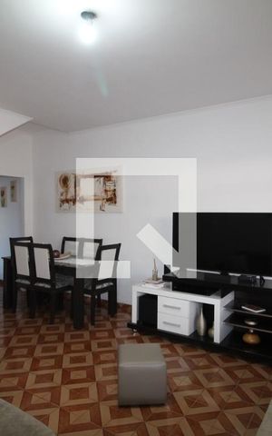 Casa à venda com 196m², 3 quartos e 4 vagasSala  