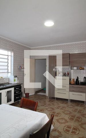 Casa à venda com 196m², 3 quartos e 4 vagasCozinha