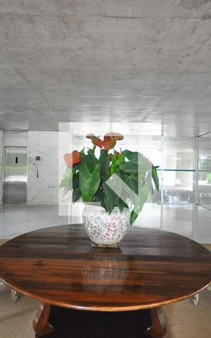 Apartamento à venda com 500m², 4 quartos e 3 vagasHall social