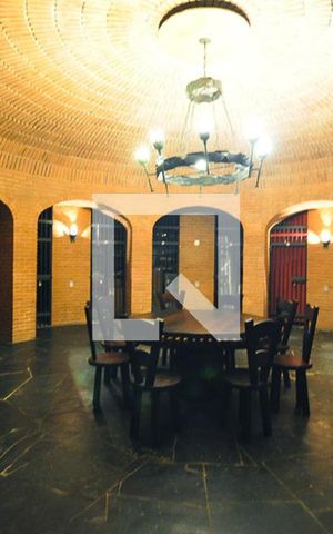 Apartamento à venda com 500m², 4 quartos e 3 vagasAdega