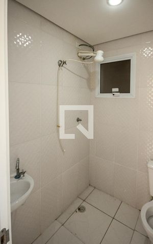 Apartamento para alugar com 35m², 1 quarto e sem vaga Apartamento para alugar com 35m², 1 quarto e sem vagaBanheiro