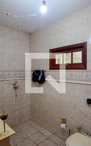 Casa à venda com 250m², 4 quartos e 1 vaga Casa à venda com 250m², 4 quartos e 1 vagaBanheiro quarto 4
