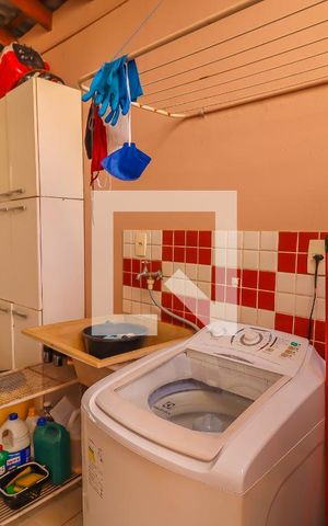 Casa à venda com 280m², 4 quartos e 3 vagasÁrea de Serviço