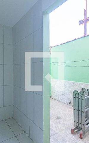 Casa de condomínio à venda com 80m², 2 quartos e 1 vaga Casa de condomínio à venda com 80m², 2 quartos e 1 vagaÁrea de Serviço