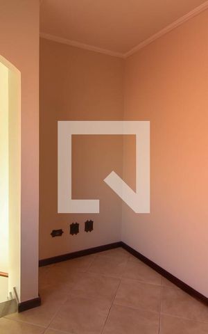 Casa à venda com 172m², 3 quartos e 3 vagas Casa à venda com 172m², 3 quartos e 3 vagasQuarto 1