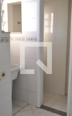 Apartamento à venda com 68m², 2 quartos e 1 vagaÁrea de Serviço