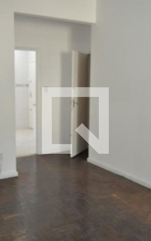 Apartamento à venda com 68m², 2 quartos e 1 vagaSala