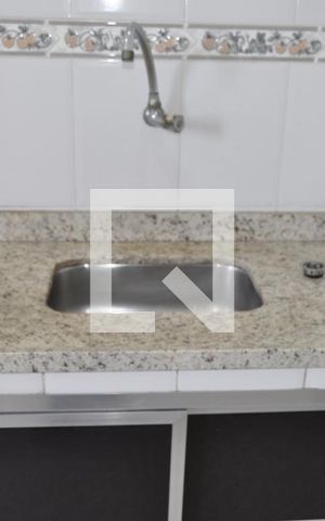 Apartamento à venda com 68m², 2 quartos e 1 vagaCozinha