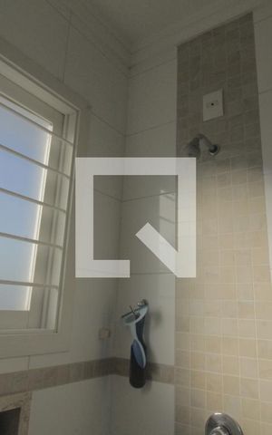 Casa à venda com 484m², 3 quartos e sem vagaBanheiro