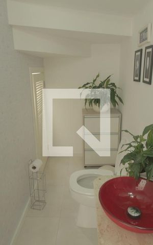 Casa à venda com 484m², 3 quartos e sem vagaLavabo