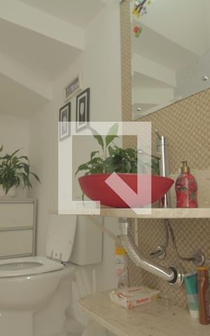 Casa à venda com 484m², 3 quartos e sem vagaLavabo