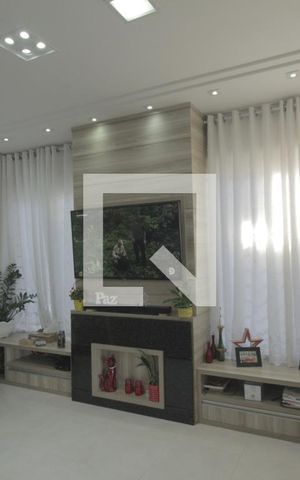 Casa à venda com 484m², 3 quartos e sem vagaSala