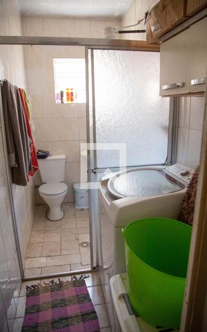Casa para alugar com 253m², 3 quartos e 2 vagas Casa para alugar com 253m², 3 quartos e 2 vagasBanheiro e Lavanderia