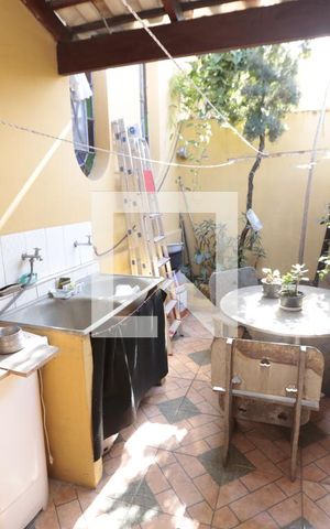 Casa à venda com 302m², 4 quartos e sem vagaÁrea de Serviço