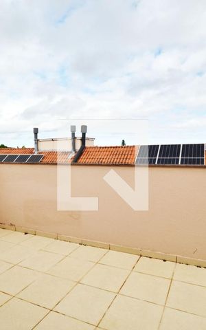 Casa à venda com 234m², 3 quartos e 2 vagasSala 2- Varanda