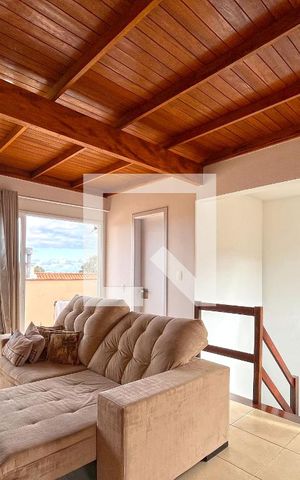 Casa à venda com 234m², 3 quartos e 2 vagasSala 2