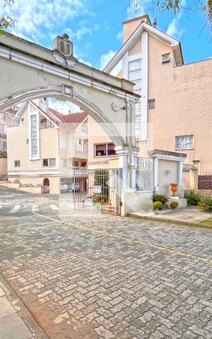 Casa à venda com 234m², 3 quartos e 2 vagasFachada do Condomínio