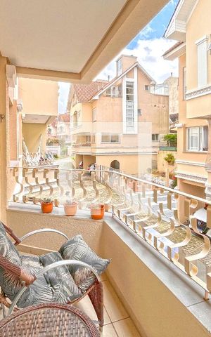 Casa à venda com 234m², 3 quartos e 2 vagasSala- Varanda