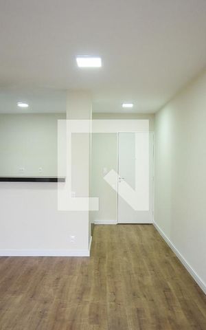 Apartamento para alugar com 74m², 3 quartos e 1 vaga Apartamento para alugar com 74m², 3 quartos e 1 vagaSala