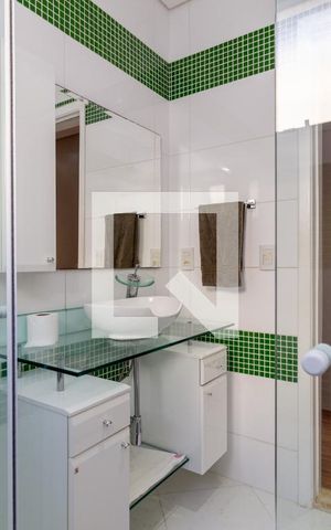 Apartamento para alugar com 76m², 1 quarto e sem vaga Apartamento para alugar com 76m², 1 quarto e sem vagaBanheiro