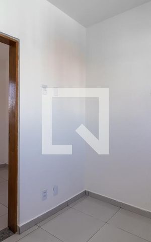 Apartamento para alugar com 32m², 2 quartos e sem vaga Apartamento para alugar com 32m², 2 quartos e sem vagaSala
