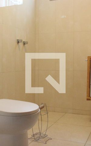 Casa à venda com 150m², 2 quartos e 1 vagaBanheiro