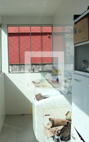 Casa à venda com 150m², 2 quartos e 1 vagaÁrea de serviço