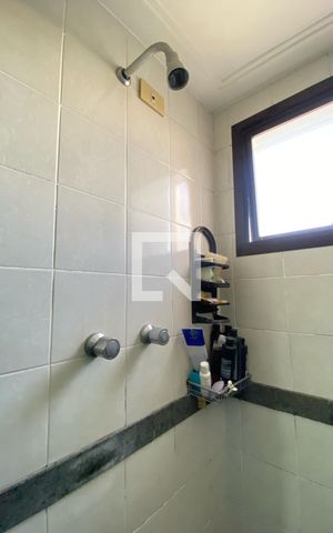 Apartamento à venda com 198m², 3 quartos e 2 vagasBanheiro Social 
