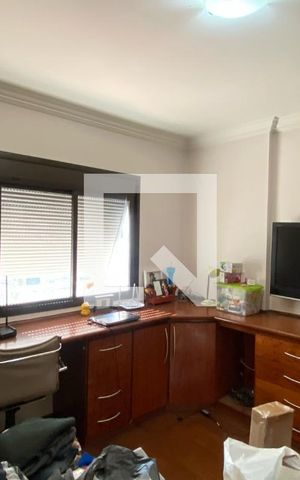 Apartamento à venda com 198m², 3 quartos e 2 vagasQuarto 1 