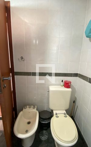 Apartamento à venda com 198m², 3 quartos e 2 vagasBanheiro Social 
