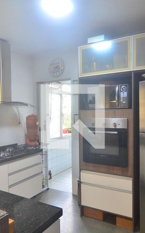 Apartamento à venda com 64m², 2 quartos e sem vagaCozinha