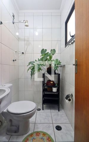 Apartamento à venda com 74m², 3 quartos e 2 vagasBanheiro Social