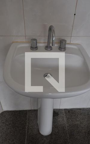 Apartamento para alugar com 188m², 4 quartos e 3 vagasBanheiro da Suíte 1