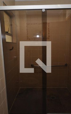 Apartamento para alugar com 188m², 4 quartos e 3 vagasBanheiro Social