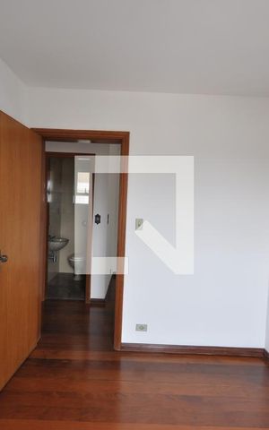 Apartamento para alugar com 188m², 4 quartos e 3 vagasQuarto 4