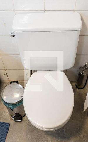 Apartamento à venda com 140m², 2 quartos e 2 vagasBanheiro