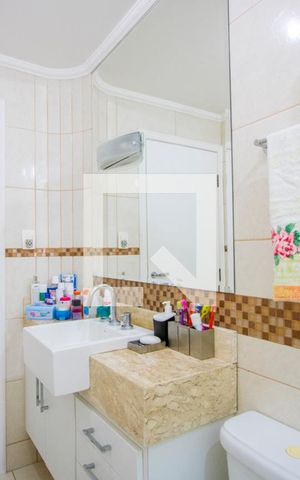 Apartamento à venda com 200m², 3 quartos e 2 vagas Apartamento à venda com 200m², 3 quartos e 2 vagasBanheiro do quarto 1