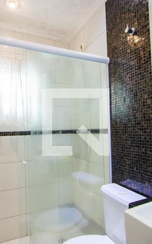 Apartamento à venda com 200m², 3 quartos e 2 vagas Apartamento à venda com 200m², 3 quartos e 2 vagasBanheiro social