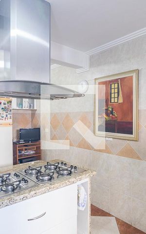 Apartamento à venda com 104m², 3 quartos e 2 vagas Apartamento à venda com 104m², 3 quartos e 2 vagasCozinha
