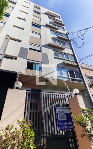 Apartamento à venda com 52m², 1 quarto e sem vaga Apartamento à venda com 52m², 1 quarto e sem vagaFachada
