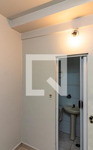 Casa para alugar com 450m², 5 quartos e 4 vagas Casa para alugar com 450m², 5 quartos e 4 vagasSuíte 2