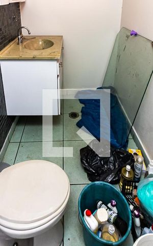Casa para alugar com 450m², 5 quartos e 4 vagas Casa para alugar com 450m², 5 quartos e 4 vagasBanheiro de serviço