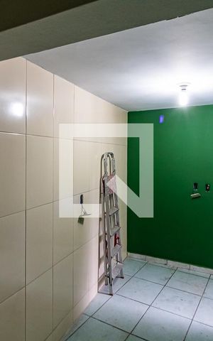 Casa para alugar com 450m², 5 quartos e 4 vagas Casa para alugar com 450m², 5 quartos e 4 vagasÁrea de Serviço