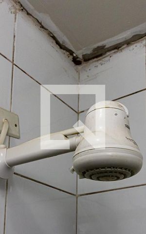 Casa para alugar com 450m², 5 quartos e 4 vagas Casa para alugar com 450m², 5 quartos e 4 vagasBanheiro da Suíte 4