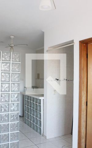 Studio para alugar com 40m², 1 quarto e 1 vagaSala/cozin