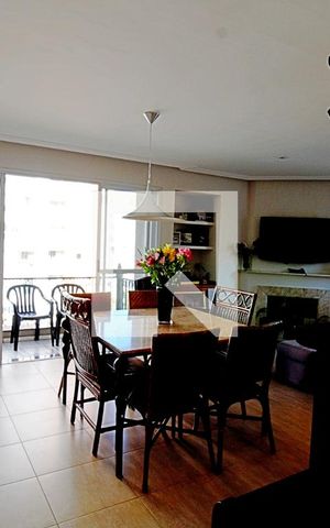Apartamento para alugar com 127m², 3 quartos e 3 vagas Apartamento para alugar com 127m², 3 quartos e 3 vagasSala