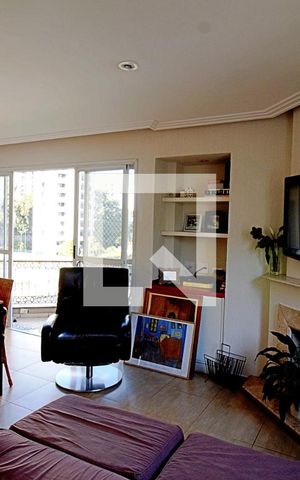 Apartamento para alugar com 127m², 3 quartos e 3 vagas Apartamento para alugar com 127m², 3 quartos e 3 vagasSala