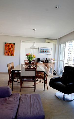 Apartamento para alugar com 127m², 3 quartos e 3 vagas Apartamento para alugar com 127m², 3 quartos e 3 vagasSala